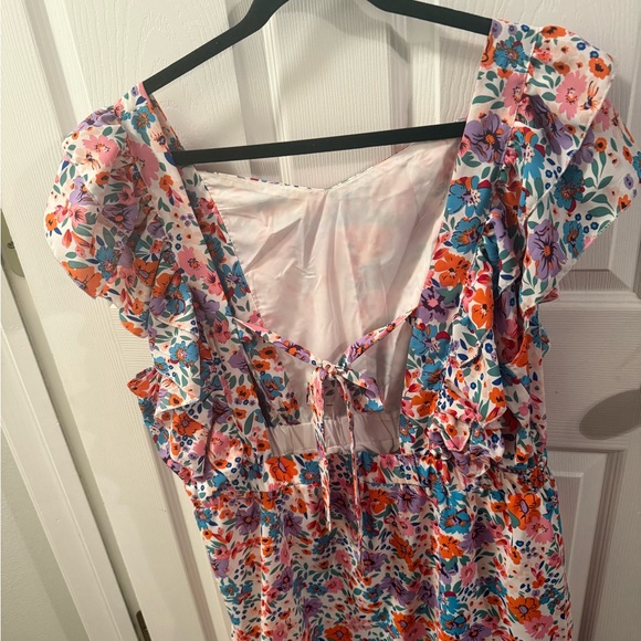 Floral Ruffle Dress - Picture 4 of 5
